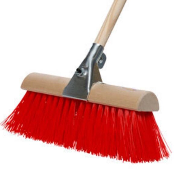 YARD BRUSH NO.8 HANDLE + CLAMP