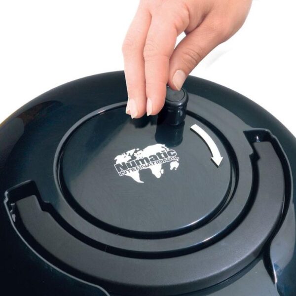 HENRY NUMATIC HVR200 VACUUM CLEANER - Image 2