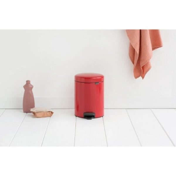 BRABANTIA PEDAL BIN NEWLCON 5 LTR PASSION RED - Image 2