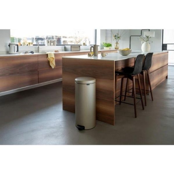 BRABANTIA PEDAL BIN NEWLCON 30 LTR CHAMPAGNE - Image 2