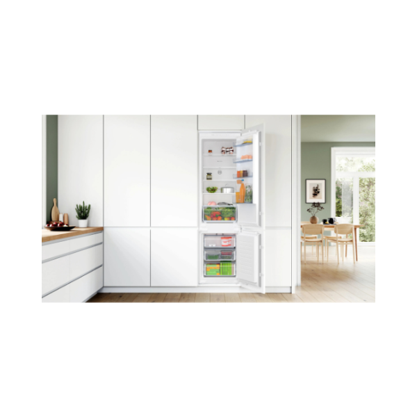 BOSCH BUILT IN FRIDGE FREEZER KIN96NSEOG - Image 2