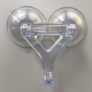 CLEAR WREATH HANGER W/ DOUBLE SUCTION CUPS