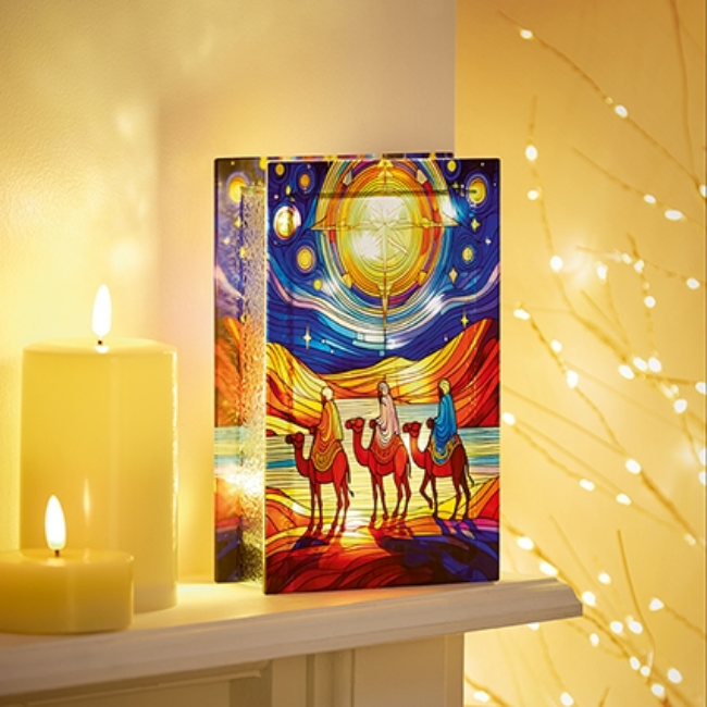 B-O LIT THREE WISE MEN STAINED GLASS DECORATION - 21X13CM - Image 2